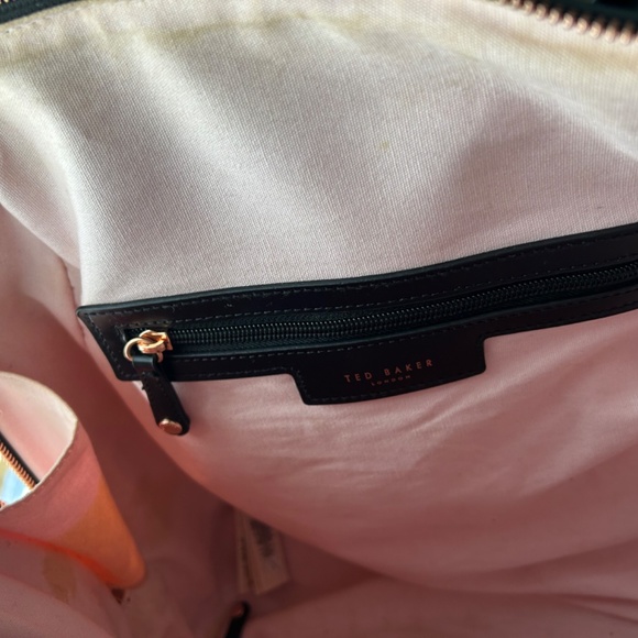 Limited edition Ted baker London Peach Blossom Carry-On - Picture 13 of 16